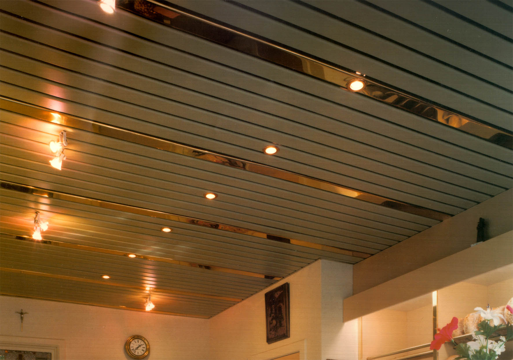 Комплекты элементов потолков панельных с перфорацией лап 06 12п фото